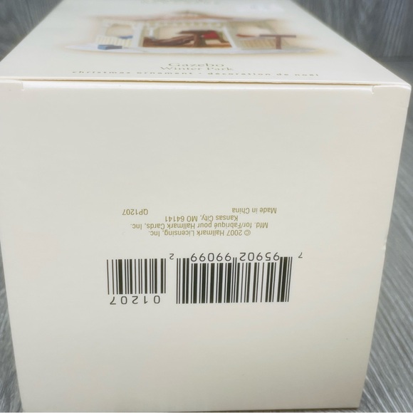 Hallmark Gazebo Winter Park Keepsake Ornament Musical Instruments decoration 07 - Picture 3 of 10